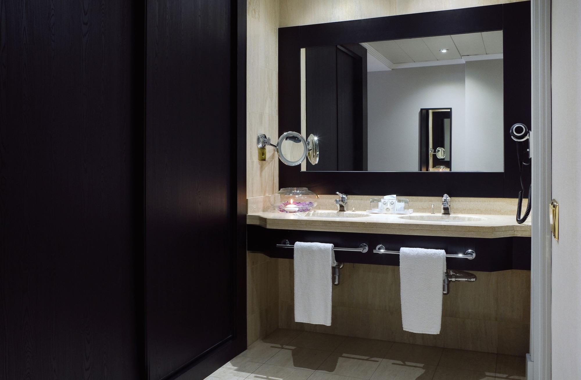 Oca Puerta Del Camino Hotel Σαντιάγο ντε Κομποστέλα Εξωτερικό φωτογραφία